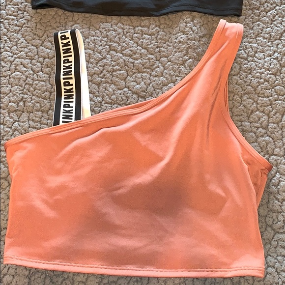 CUTEST VS WORKOUT TOPS - Picture 2 of 4